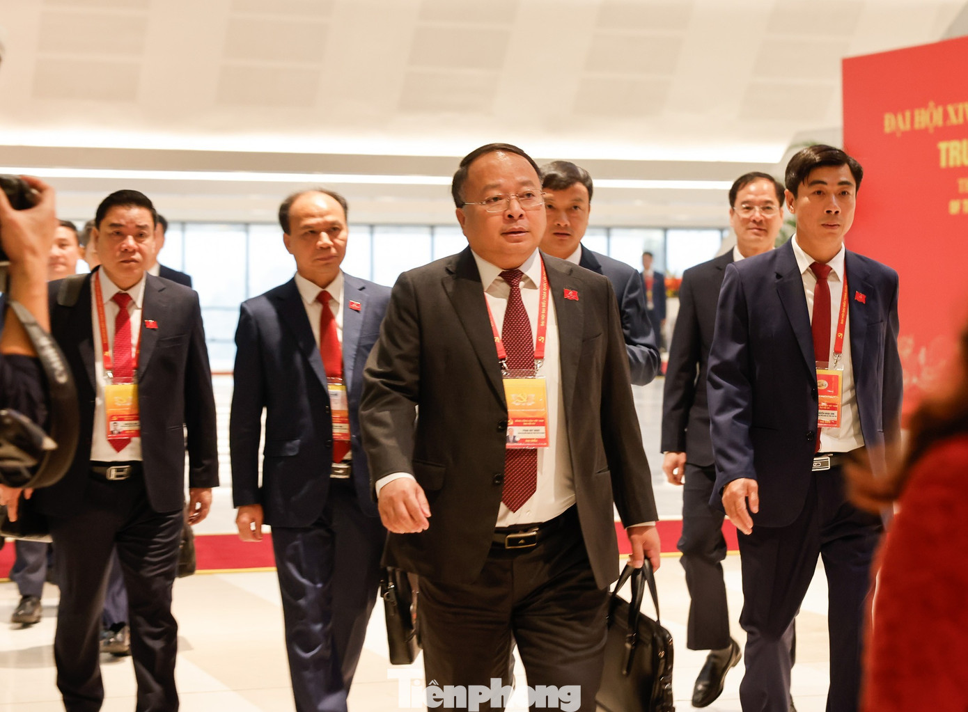 Lãnh đạo Đảng và Nhà nước dự phiên trù bị Đại hội XIV của Đảng tại Hà Nội - Ảnh 3.