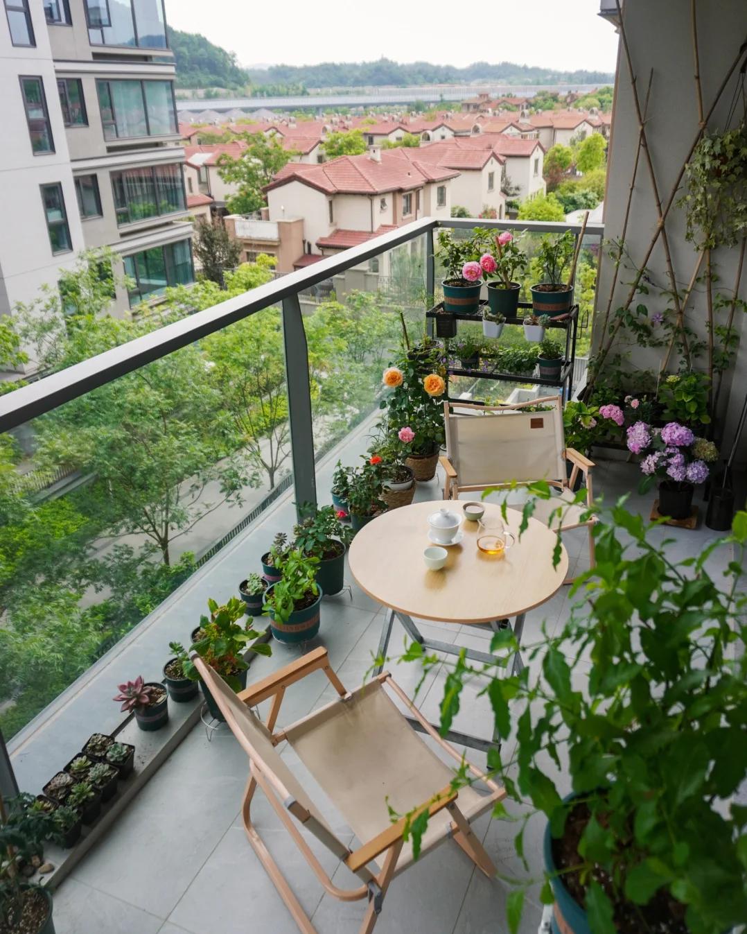 Ng&ocirc;i nh&agrave; b&igrave;nh y&ecirc;n của người phụ nữ 60 tuổi: Đơn giản nhưng c&agrave;ng nh&igrave;n c&agrave;ng muốn ở lại- Ảnh 5.