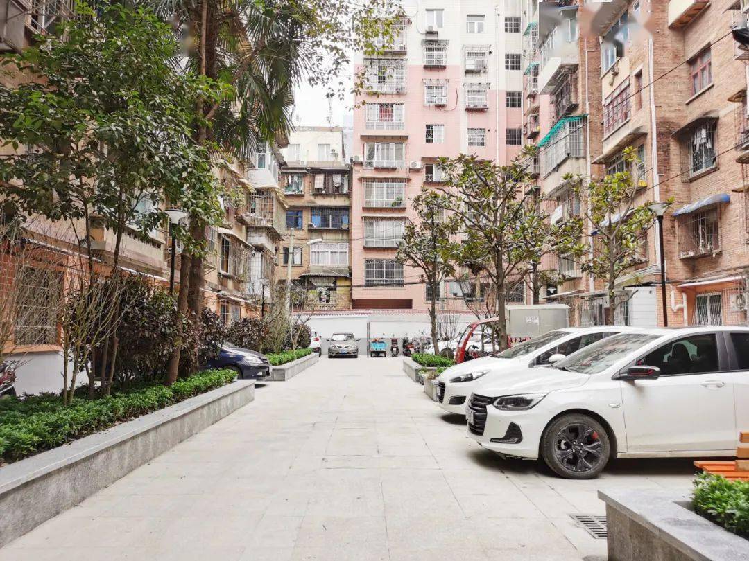 Bán căn hộ 5 tỷ về nhà cũ 1 , 8 tỷ: Đẳng cấp thật sự là gì? - Ảnh 3.