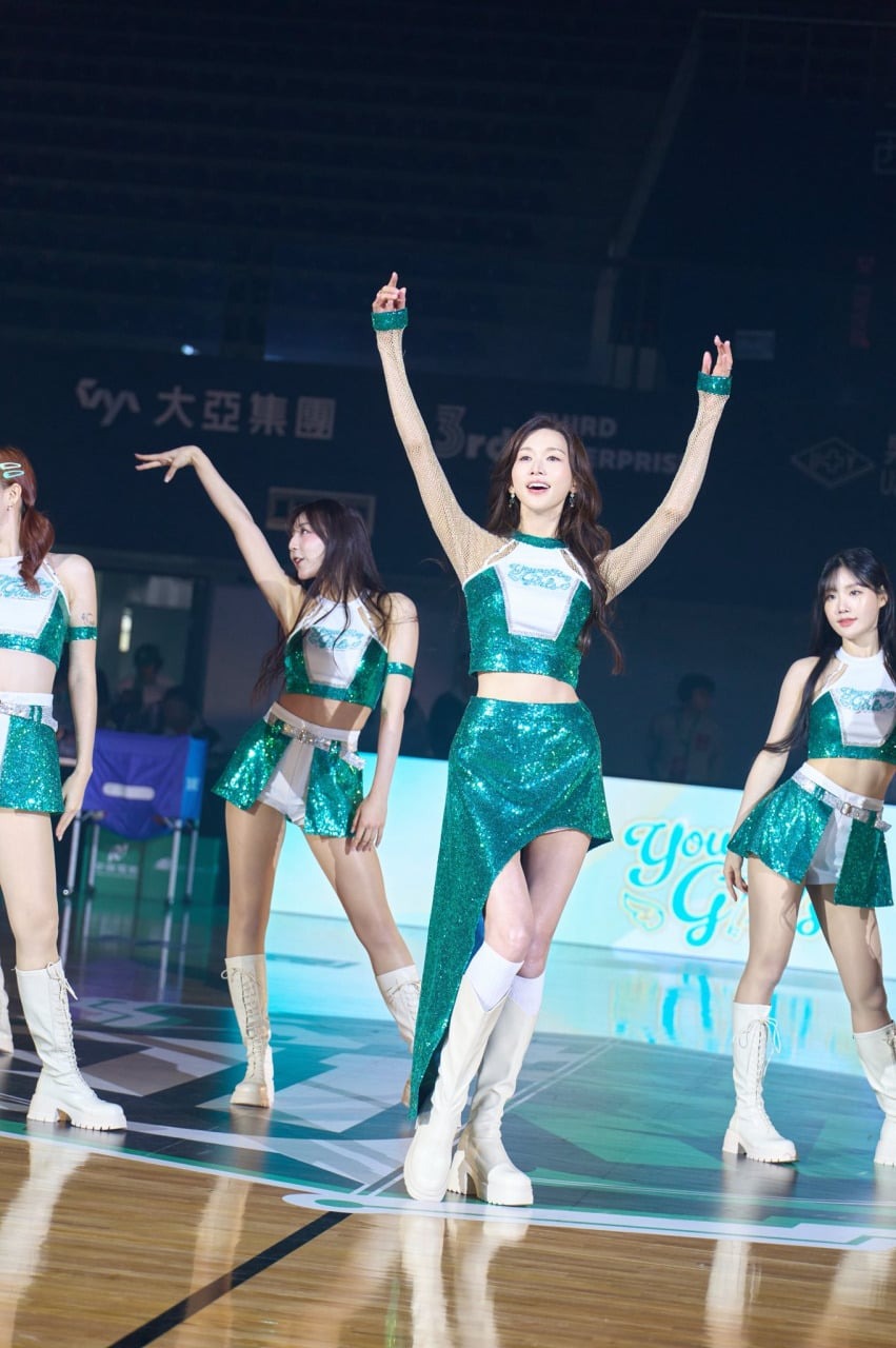 - Ảnh 2. - Ảnh 2.