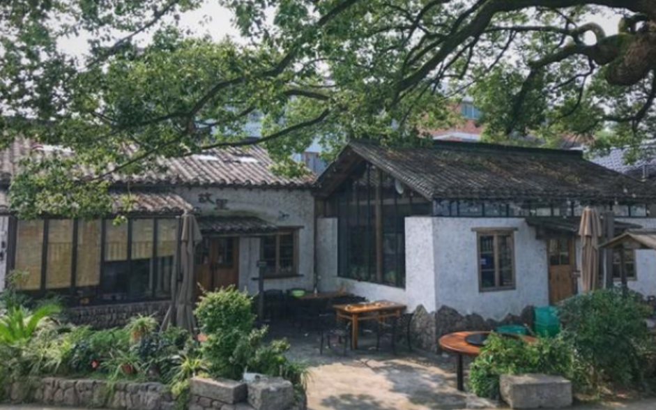 Bố mẹ chồng kh&oacute; t&iacute;nh bỗng dưng bảo t&ocirc;i đ&oacute;n bố đẻ l&ecirc;n ở c&ugrave;ng, t&ocirc;i chưa kịp vui mừng th&igrave; đ&atilde; sốc v&igrave; sự thật ph&iacute;a sau- Ảnh 1.