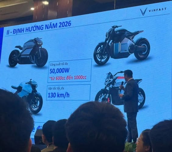 Rộ tin VinFast làm mô tô điện phân khối lớn, động cơ ngang ngửa Honda CB1000 - Ảnh 2.