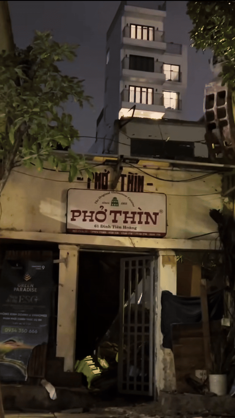 Phở Th&igrave;n Bờ Hồ ch&iacute;nh thức dỡ bỏ sau 70 năm- Ảnh 2.