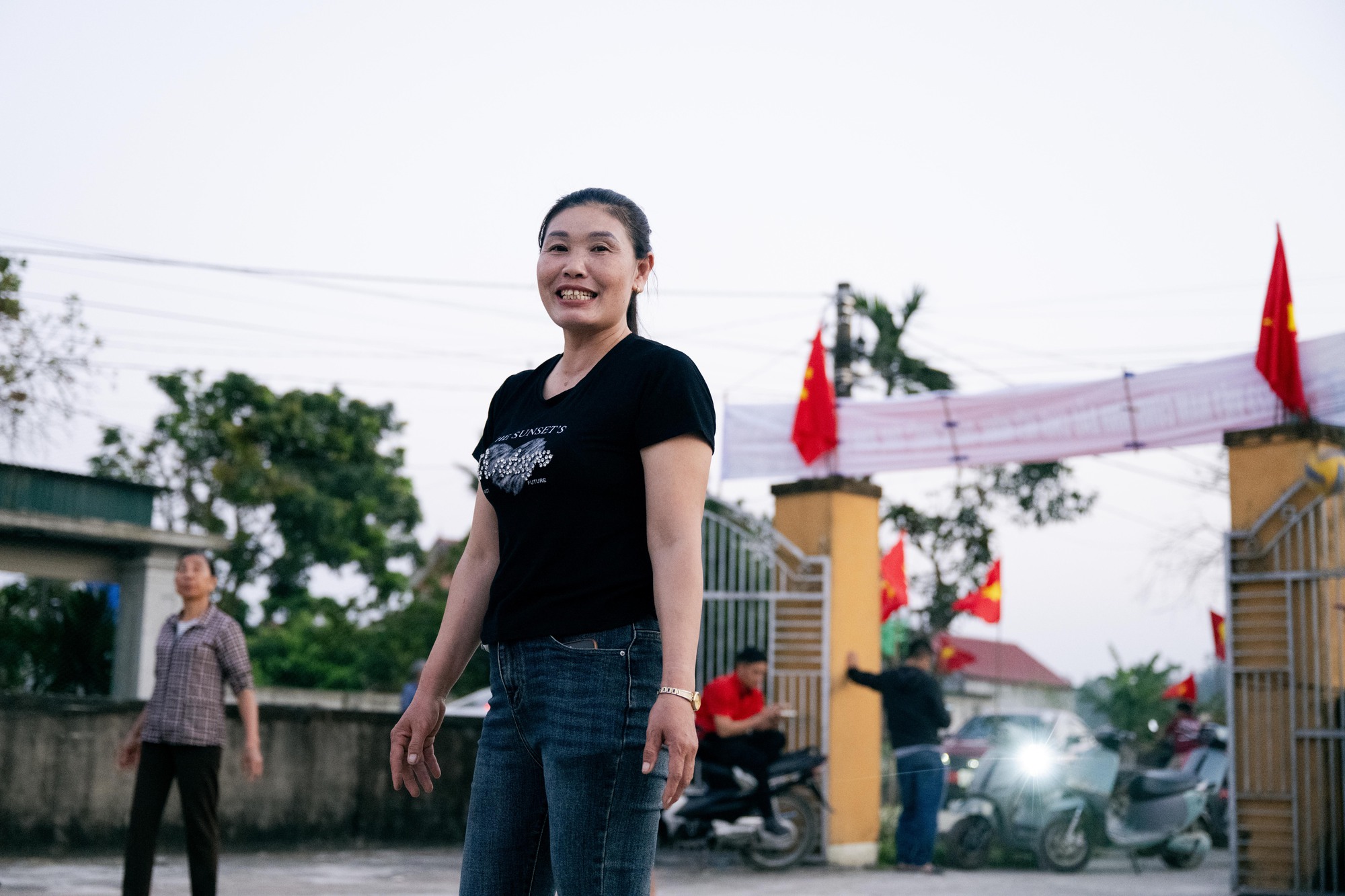 Bố mẹ Đ&igrave;nh Bắc phản hồi tin con trai đang y&ecirc;u &Aacute; hậu Cẩm Ly- Ảnh 1.