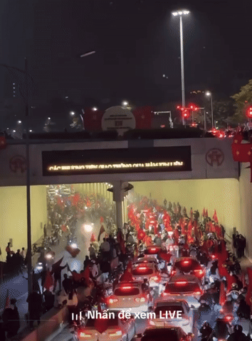 C&ocirc;ng ty cho nh&acirc;n vi&ecirc;n nghỉ sớm cổ vũ U23 Việt Nam đấu U23 Trung Quốc, tặng th&ecirc;m suất thịt kho t&agrave;u g&acirc;y sốt MXH- Ảnh 4.