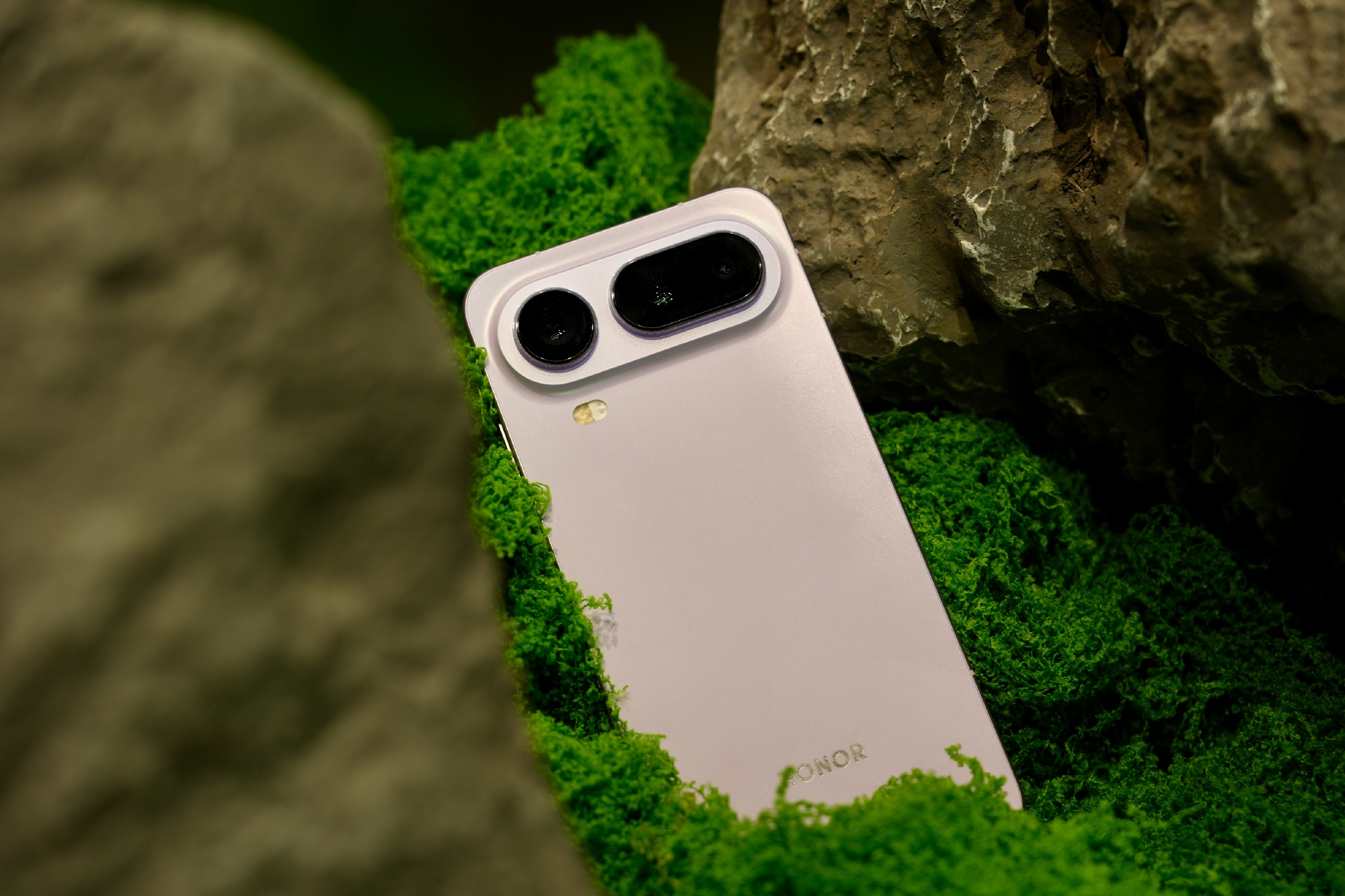 Honor Magic 8 Pro Air ra mắt: Thiết kế mỏng , pin 5 . 500 MAh cùng 3 camera ấn tượng - Ảnh 2.