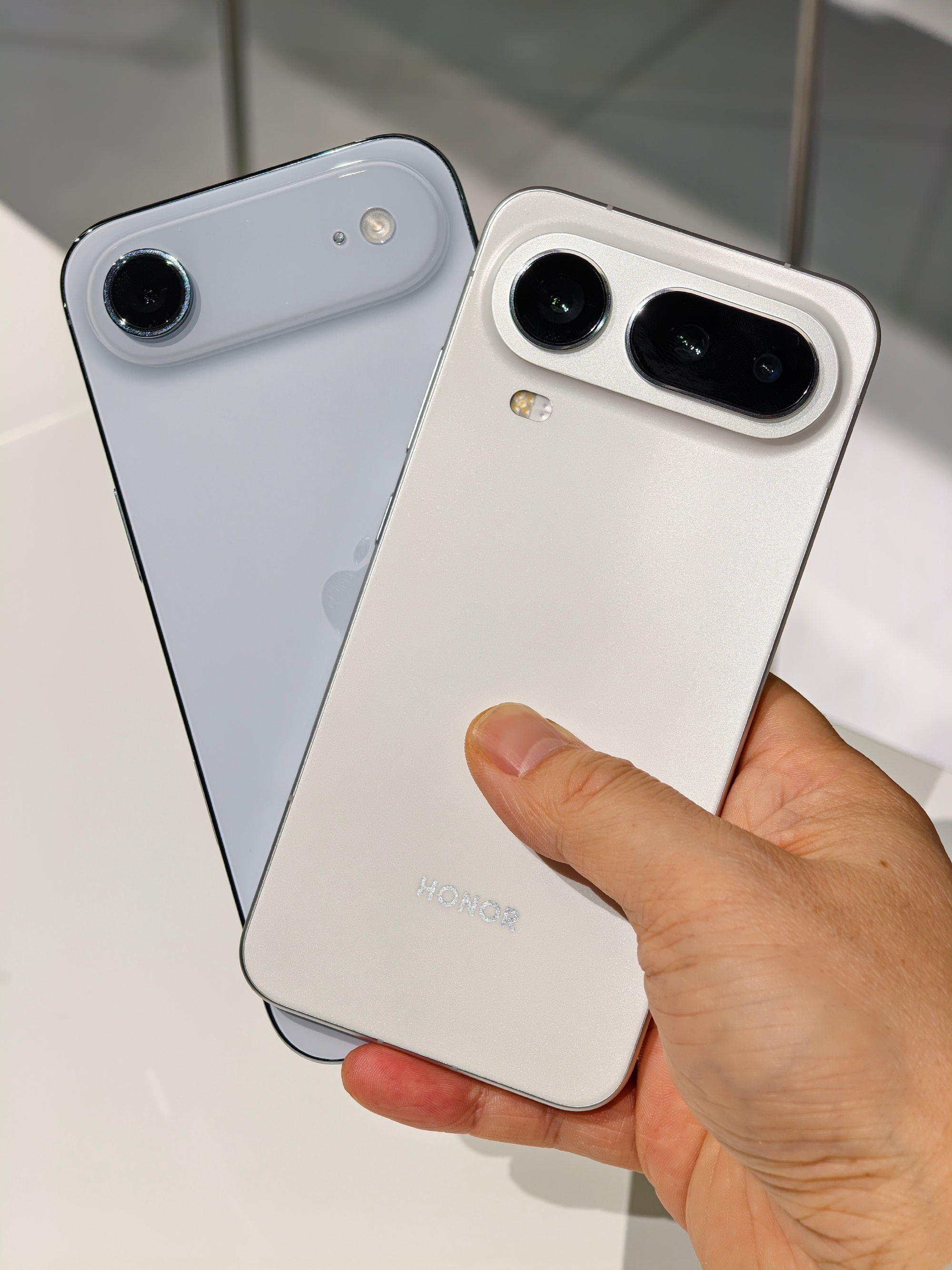 Honor Magic 8 Pro Air ra mắt: Thiết kế mỏng , pin 5 . 500 MAh cùng 3 camera ấn tượng - Ảnh 4.