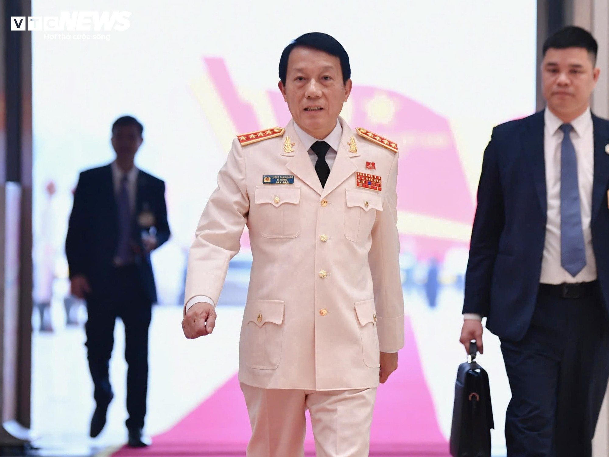 Lãnh đạo , nguyên lãnh đạo Đảng tham dự Đại hội XIV của Đảng tại Hà Nội - Ảnh 6.