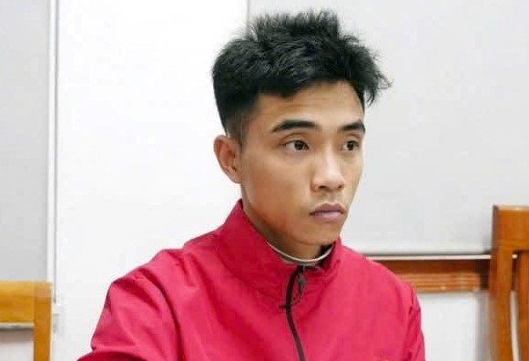 S&aacute;t hại mẹ trong l&uacute;c mua lợn b&aacute;n Tết , con g&aacute;i 7 tuổi bị đ&acirc;m trọng thương - Ảnh 1.