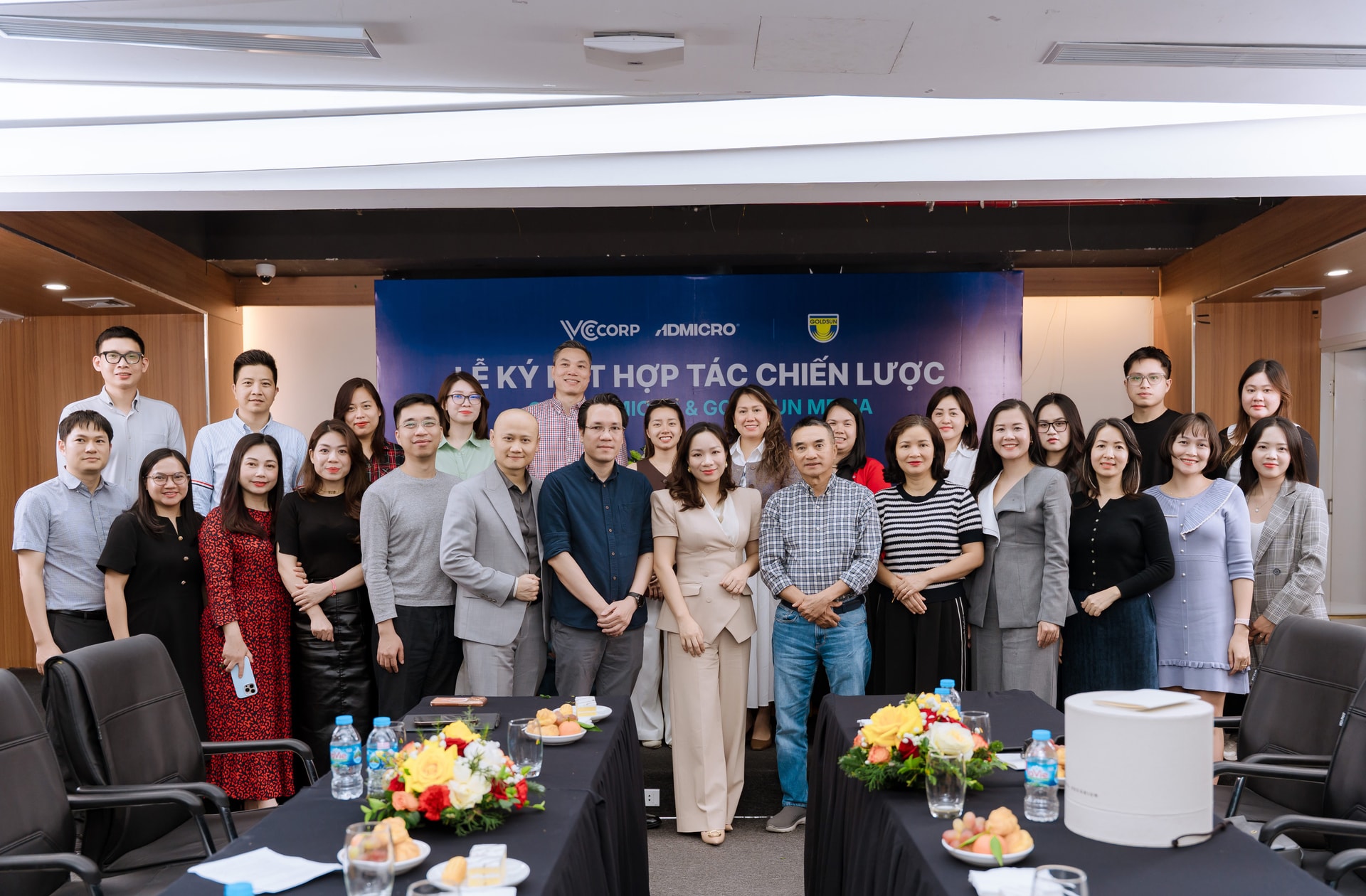 ADMICRO v&agrave; Goldsun Media k&yacute; kết hợp t&aacute;c chiến lược, mở rộng giải ph&aacute;p truyền th&ocirc;ng t&iacute;ch hợp Digital &ndash; OOH cho kh&aacute;ch h&agrave;ng doanh nghiệp - Ảnh 1.