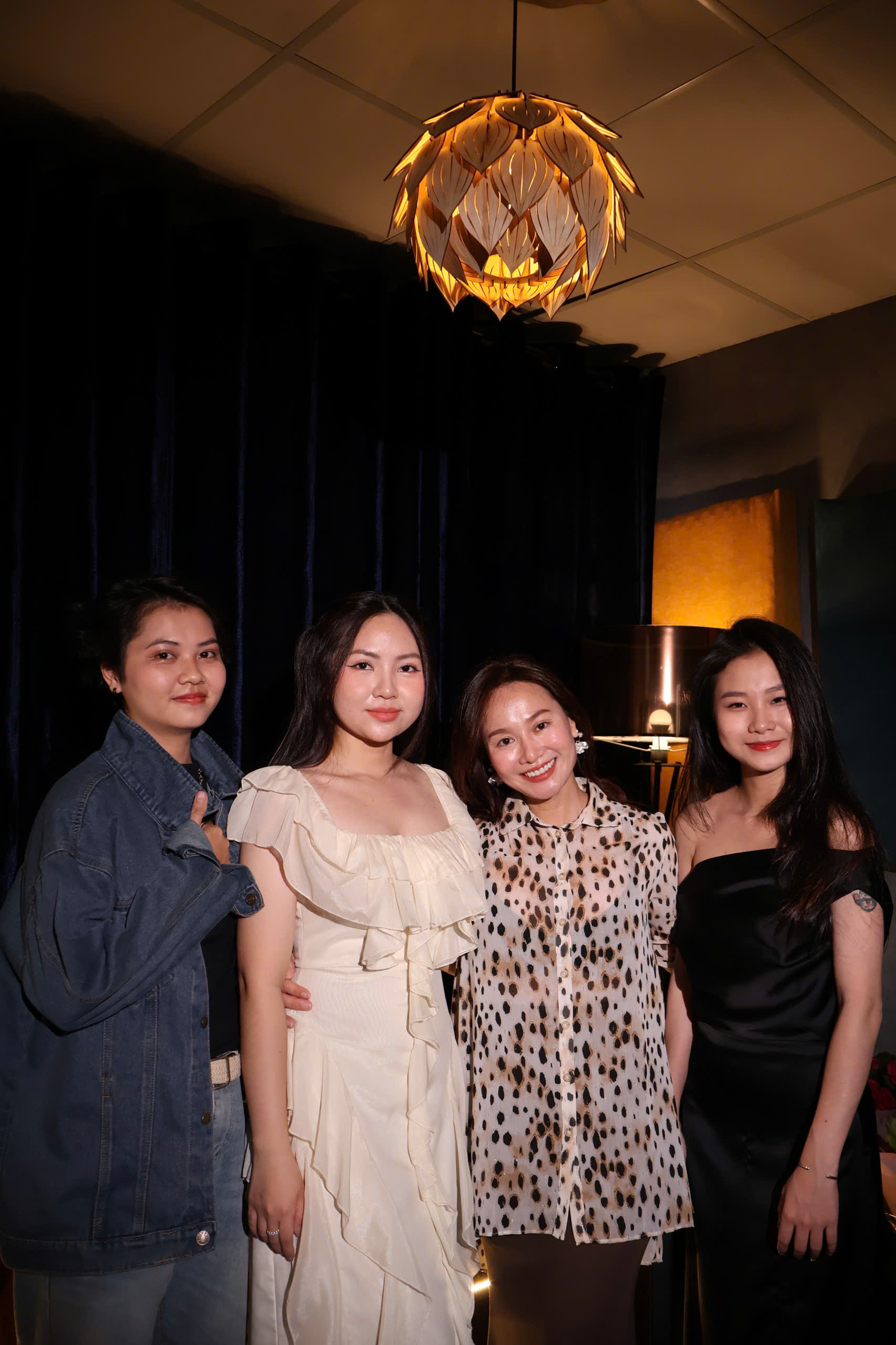 Ca sĩ Thu Phượng và đêm nhạc phi lợi nhuận "Hà Nội giữa lòng Sài Gòn" - Ảnh 3.