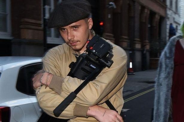 Brooklyn Beckham - Nghịch tử "bất hiếu, bất t&agrave;i" số 1 showbiz - Ảnh 3.