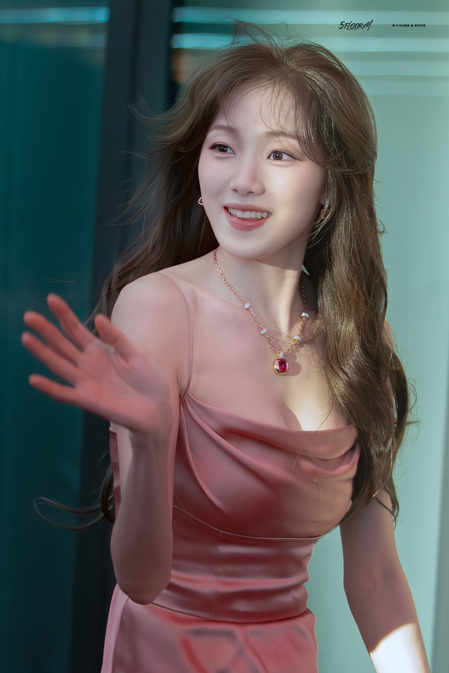 - Ảnh 3. - Ảnh 3.