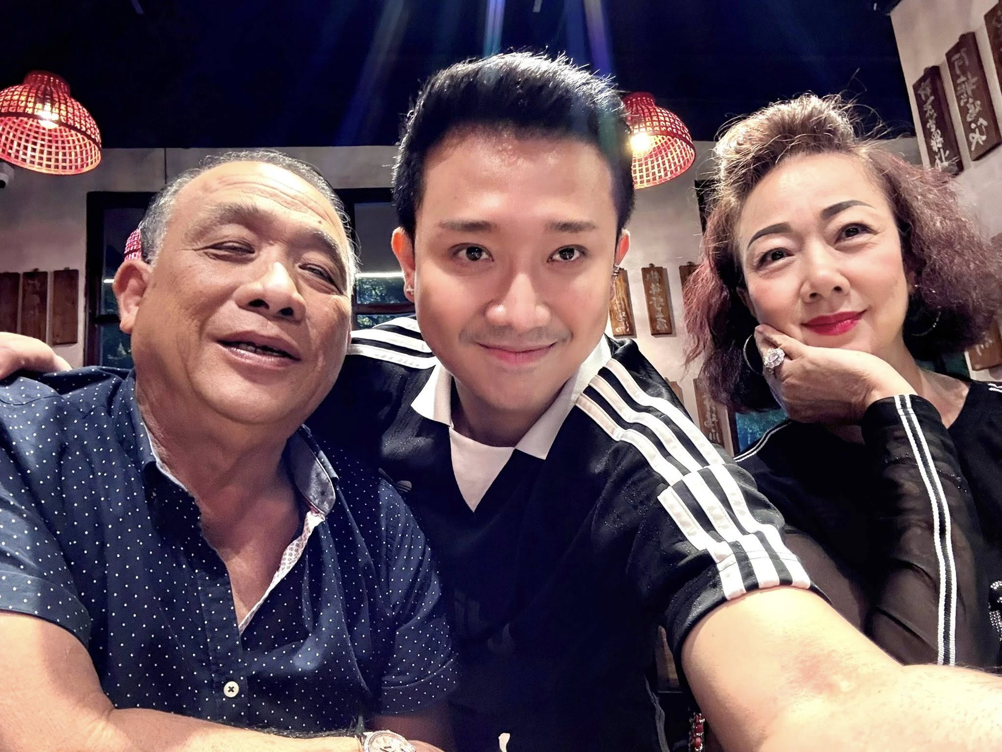 Kh&ocirc;ng dễ "bẫy" Trấn Th&agrave;nh - Ảnh 4.