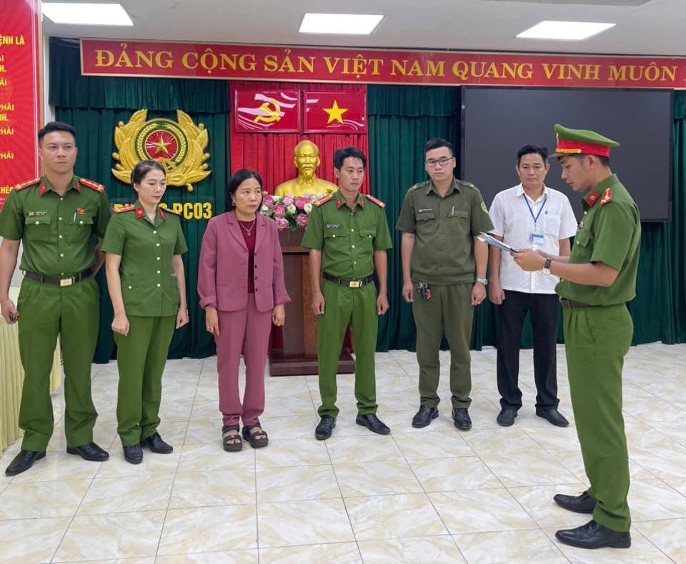 Bắt nữ kế to&aacute;n Tham &ocirc; 3 , 3 tỉ Đồng ở Đồng Nai - Ảnh 1.