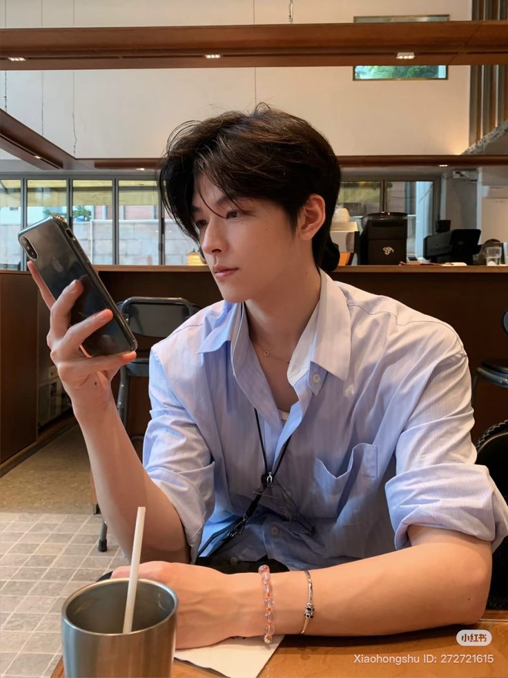 EQ thấp thường c&oacute; 3 thứ trong điện thoại- Ảnh 3.