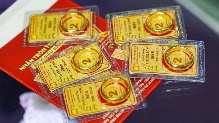 Gi&aacute; v&agrave;ng ở Việt Nam đột ngột tăng mạnh, bứt tốc tiến s&aacute;t mốc kỷ lục chưa từng c&oacute; trong lịch sử