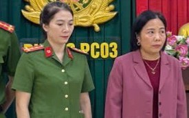 Phẫn nộ thanh ni&ecirc;n 2008 cầm cầu nh&oacute;m chặn đường, g&iacute; thuốc l&aacute; ch&aacute;y v&agrave;o miệng, mặt người lạ - Ảnh 2.