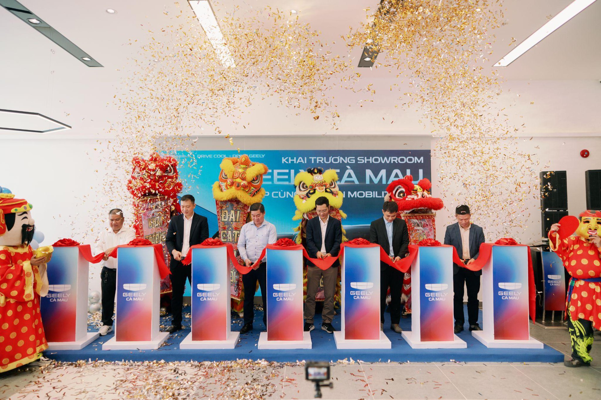 Cơ hội sở hữu chiến m&atilde; Geely Coolray &ldquo;triệu người m&ecirc;&rdquo; dịp đầu năm 2026 - Ảnh 4.