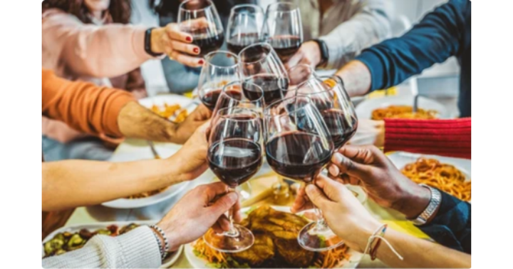 Uong Ruou 11331386 1768987149986 17689871544201921275751