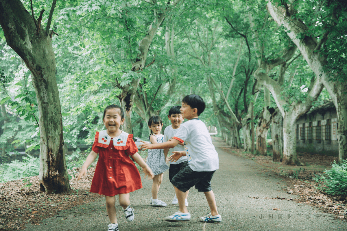 Hiệu trưởng Harvard nói thẳng: Đưa con đến 5 nơi này, lớn lên con sẽ cảm ơn bạn- Ảnh 1.