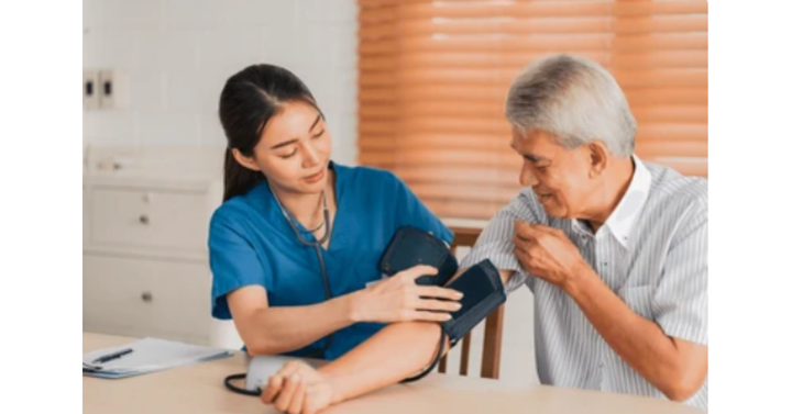 Lợi Ích Của Việc Đi Bộ Buổi Sáng Sớm Với Người Huyết Áp Cao Ha Huyet Ap 09543710 1769057298923 1769057299318186828509