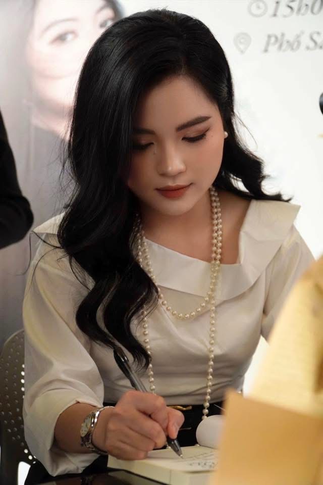 Nhà văn Gari Nguyễn gây chú ý với loạt clip nói thẳng về tâm lý đời sống là ai? - Ảnh 3.