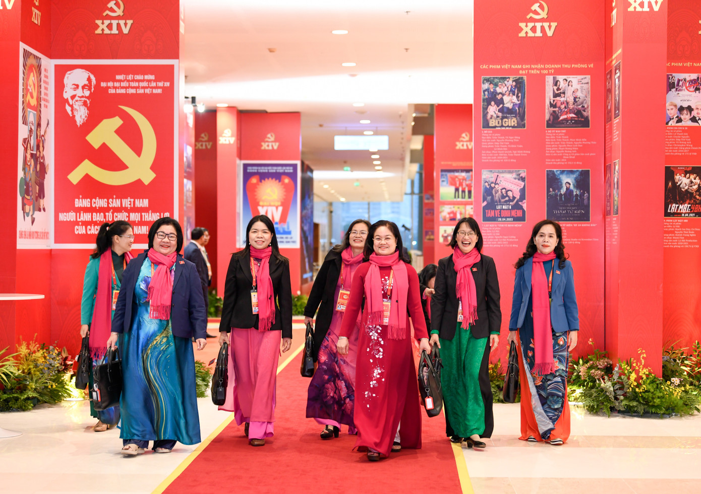 H&igrave;nh ảnh đại biểu tham gia ng&agrave;y l&agrave;m việc thứ tư Đại hội XIV của Đảng Cộng sản Việt Nam - Ảnh 11.