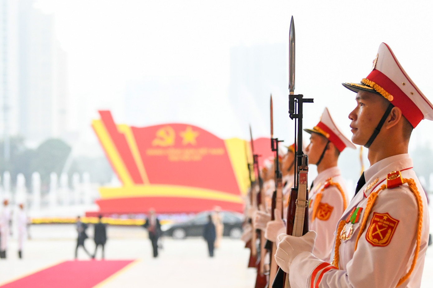 H&igrave;nh ảnh đại biểu tham gia ng&agrave;y l&agrave;m việc thứ tư Đại hội XIV của Đảng Cộng sản Việt Nam - Ảnh 3.