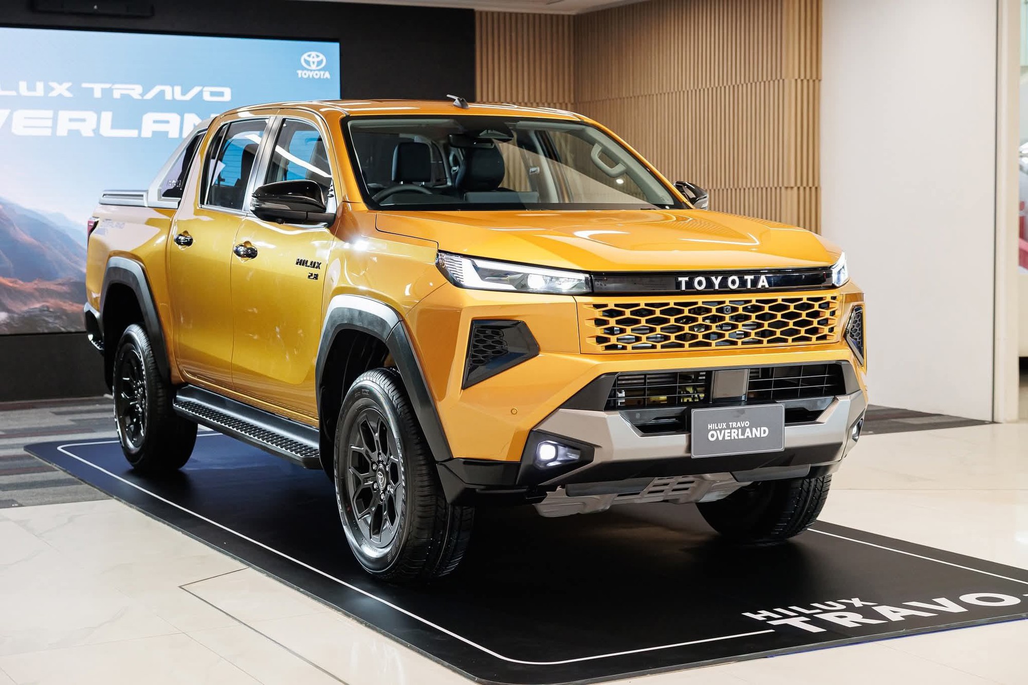 &lsquo;Toyota Hilux 2026 về Việt Nam kh&ocirc;ng phải cho c&oacute;, kh&aacute;ch chỉ cần một l&yacute; do để xuống tiền m&agrave; kh&ocirc;ng cần quan t&acirc;m Ranger&rsquo;- Ảnh 7.