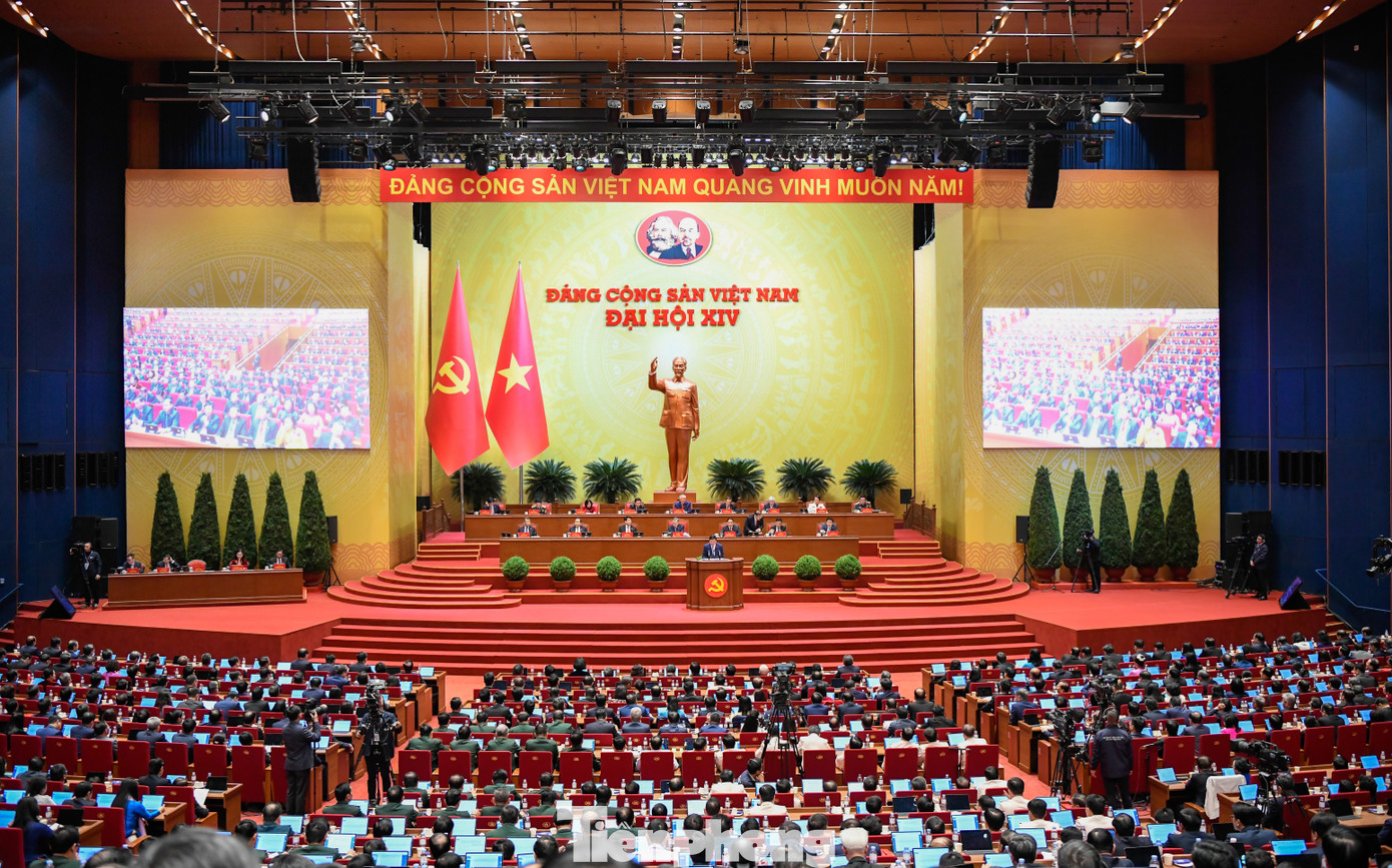 Đại hội XIV Đảng Cộng sản Việt Nam: Ng&agrave;y l&agrave;m việc thứ tư diễn ra s&ocirc;i nổi - Ảnh 1.