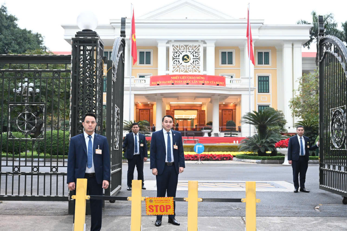 H&igrave;nh ảnh Hội nghị lần thứ nhất Ban Chấp h&agrave;nh Trung ương Đảng kh&oacute;a XIV tại Trụ sở - Ảnh 3.