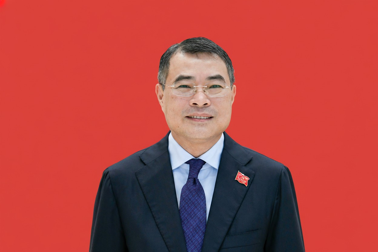 Nh&acirc;n sự Ban Chấp h&agrave;nh Trung ương Đảng kh&oacute;a XIV: Danh s&aacute;ch tr&uacute;ng cử v&agrave; th&ocirc;ng tin quan trọng - Ảnh 1.