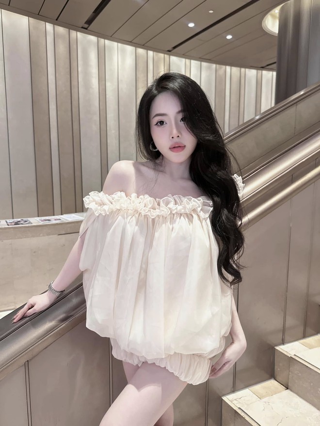 Bạn gái nóng bỏng của Quốc Việt - cầu thủ sút tung lưới Hàn Quốc- Ảnh 2. Bạn gái nóng bỏng của Quốc Việt - cầu thủ sút tung lưới Hàn Quốc- Ảnh 2.