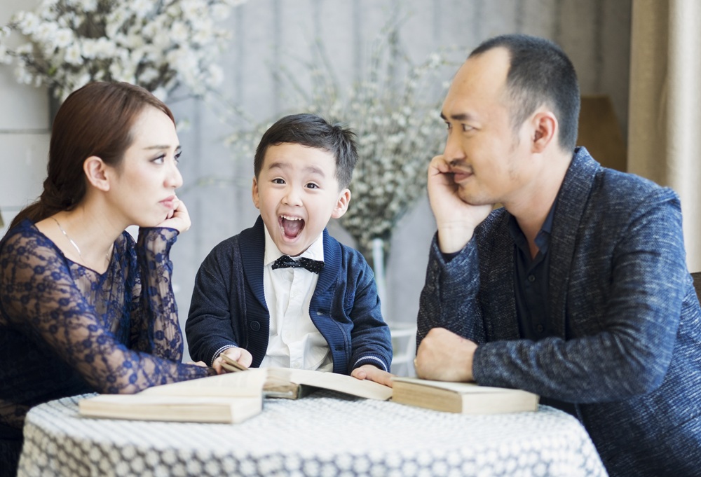 Thu Trang Tiến Luật khoe con trai 13 tuổi rưỡi cao 1,78m, thông thạo 3 ngoại ngữ- Ảnh 12.