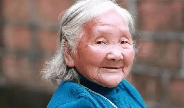 Phụ Nữ Sở Hữu 