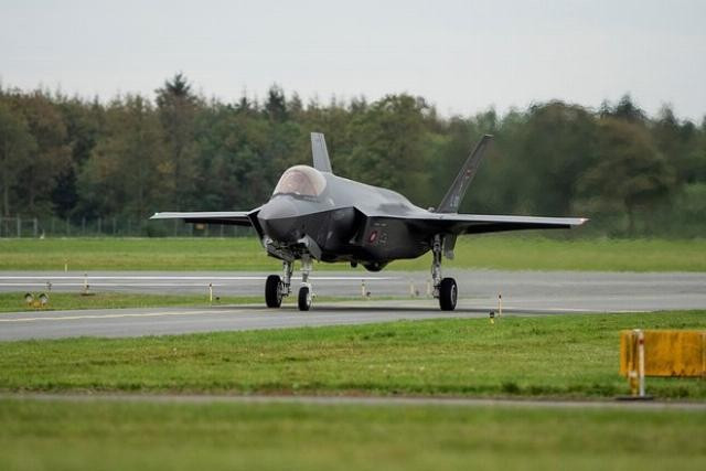 Mỹ c&oacute; thể v&ocirc; hiệu h&oacute;a m&aacute;y bay F - 35 của Đan Mạch trong khủng hoảng Greenland - Ảnh 5.