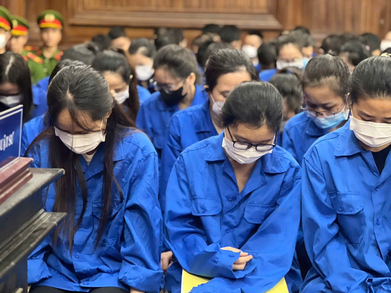 Đề nghị mức &aacute;n nghi&ecirc;m khắc đối với 100 bị c&aacute;o trong vụ kiểm nghiệm Kẹo Kera - Ảnh 3.