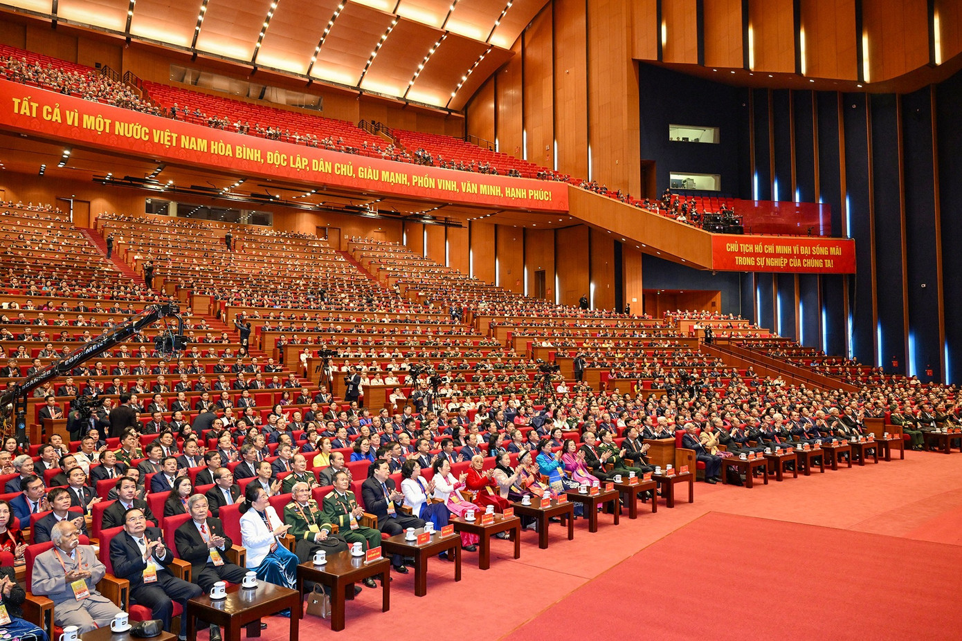 Tổng B&iacute; thư T&ocirc; L&acirc;m khẳng định quyết t&acirc;m h&agrave;nh động v&igrave; sự ph&aacute;t triển của đất nước - Ảnh 3.