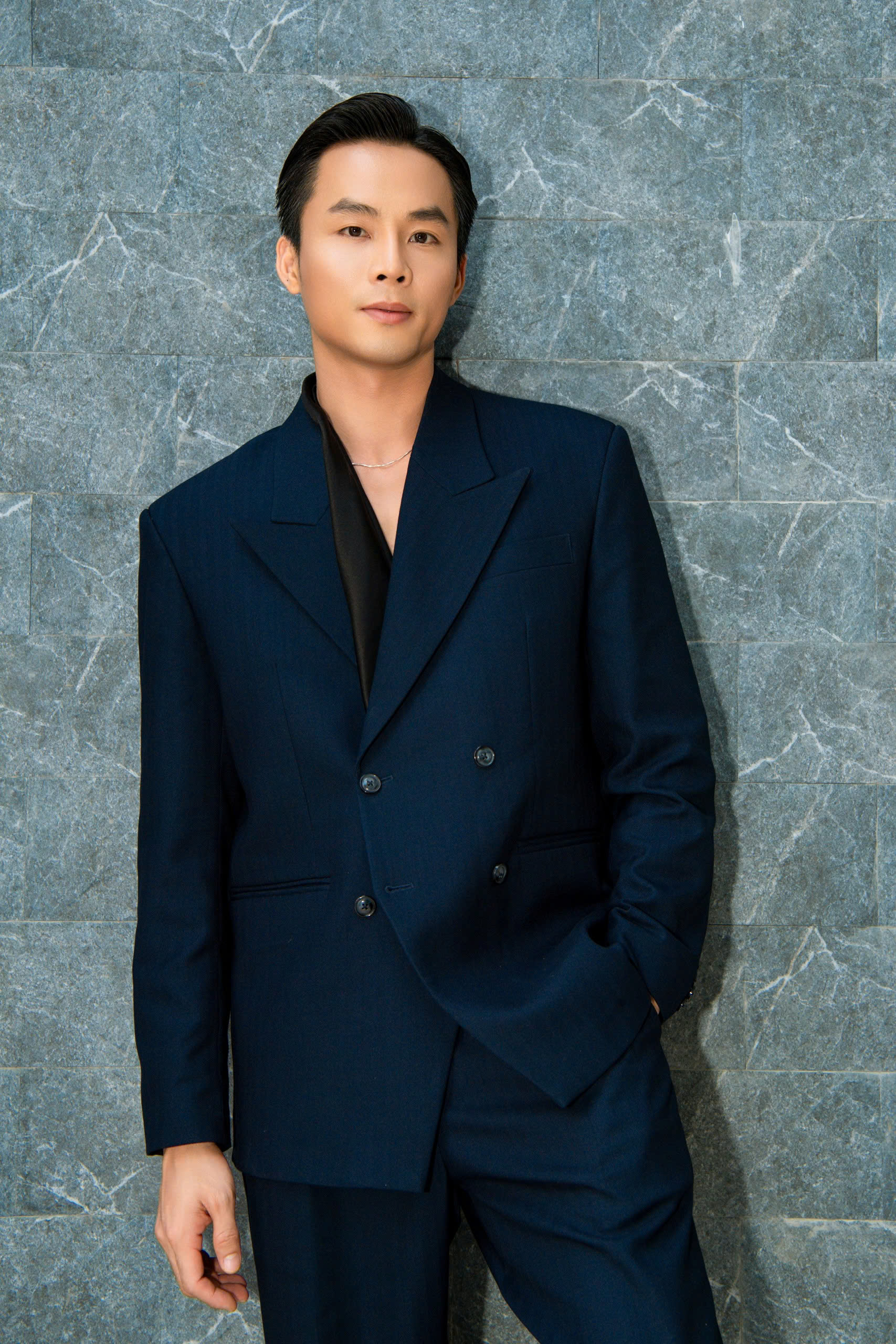 Vì sao á vương Vũ Linh quyết định đi học ở tuổi ngoài 30? - Ảnh 1.