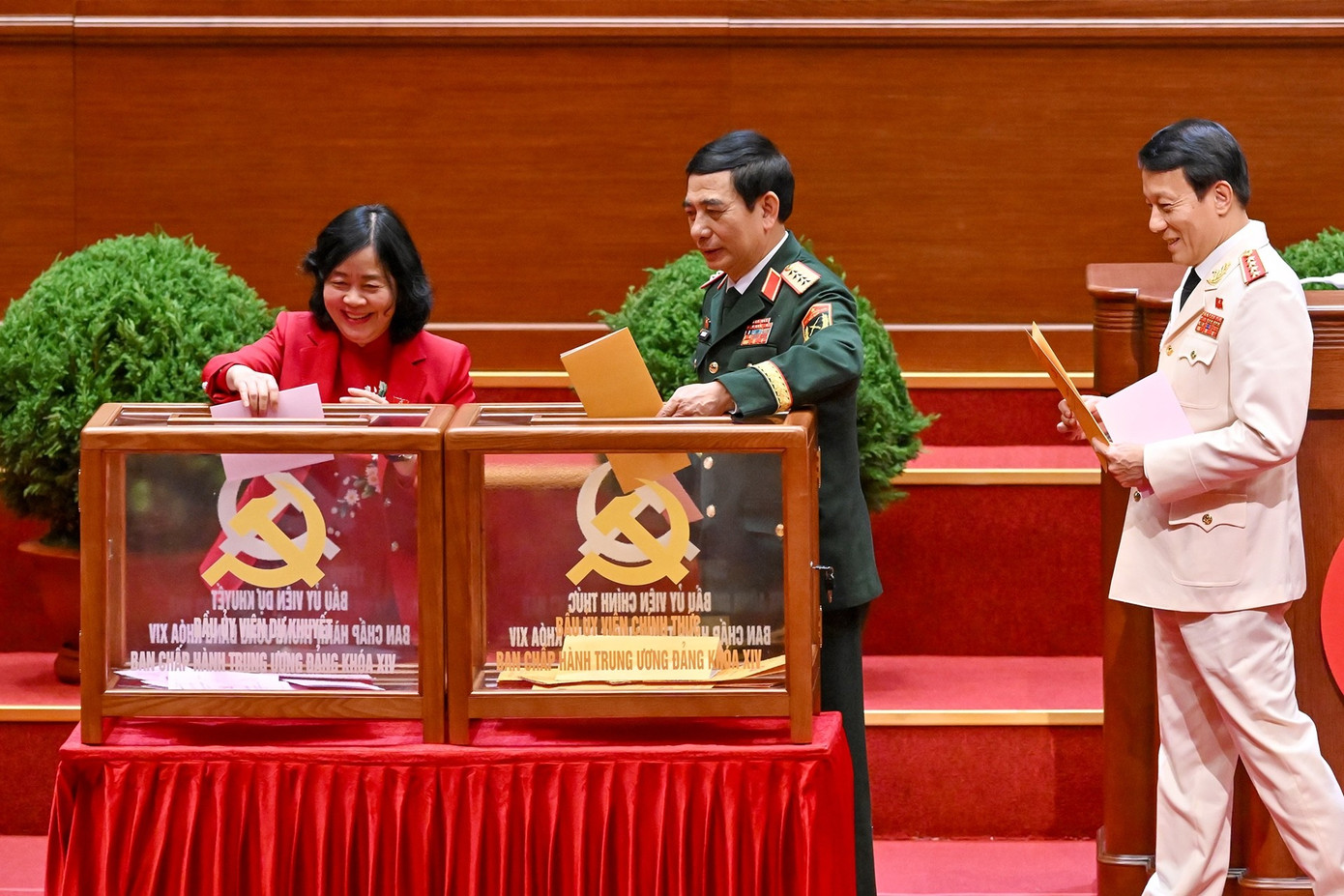 N&oacute;i &iacute;t - l&agrave;m nhiều - l&agrave;m đến c&ugrave;ng: Đại hội XIV v&agrave; những cam kết h&agrave;nh động mạnh mẽ - Ảnh 1.