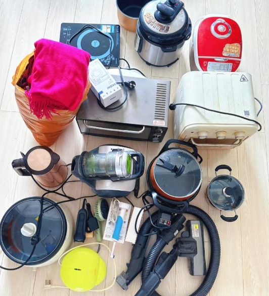 Dọn dẹp Trước Tết: 8 thứ cần dứt t&igrave;nh để kh&ocirc;ng gian gọn g&agrave;ng hơn - Ảnh 1.