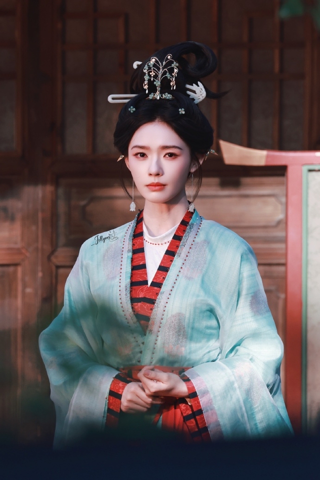 Nữ diễn viên phim giờ vàng phải uống thuốc trợ tim vì bị đày đọa 10 ngày liên tục, đọc tin mà xót xa- Ảnh 2.