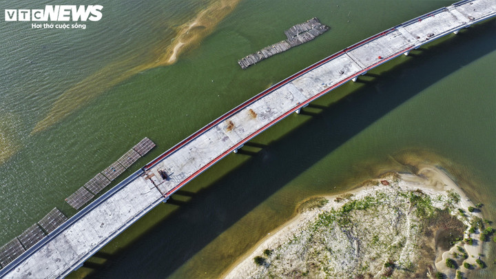 Cầu vượt biển Hải Giang 500 tỷ đồng sắp khánh thành tại Gia Lai , kết nối Quy Nhơn - Ảnh 6.