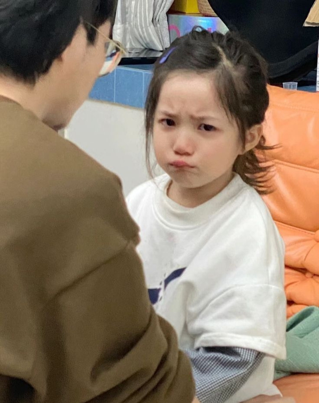 5 dấu hiệu chứng minh con bạn cực kỳ THÔNG MINH, chỉ cần có 3 điều cha mẹ đã có thể ăn mừng- Ảnh 1.