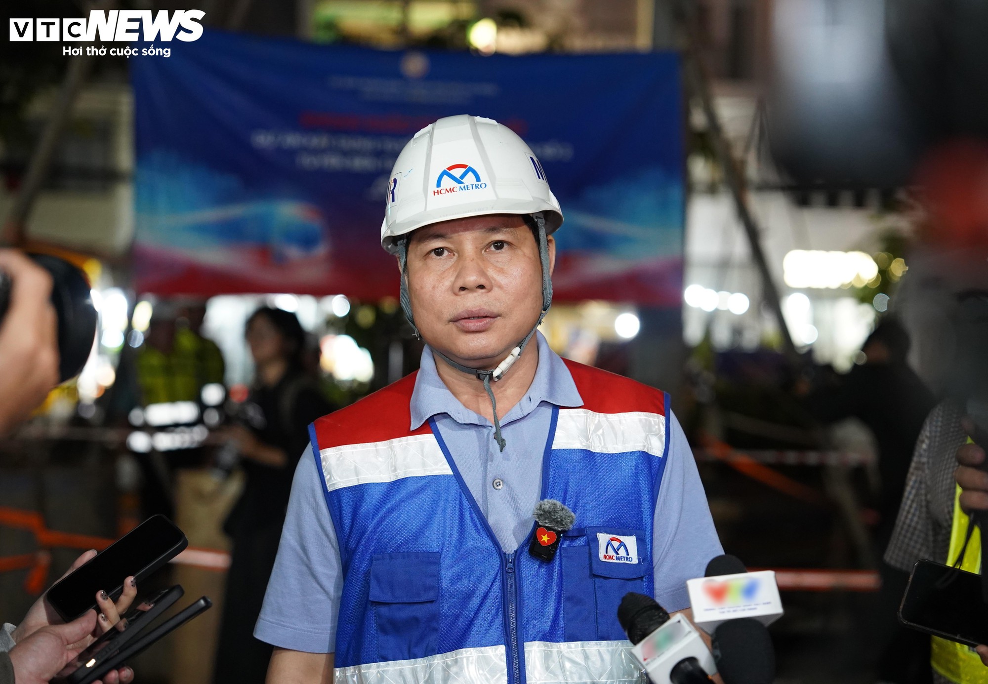 Xuyên đêm khoan khảo sát địa chất tuyến Metro số 2 TP . HCM hướng đến vận hành 2030 - Ảnh 2.