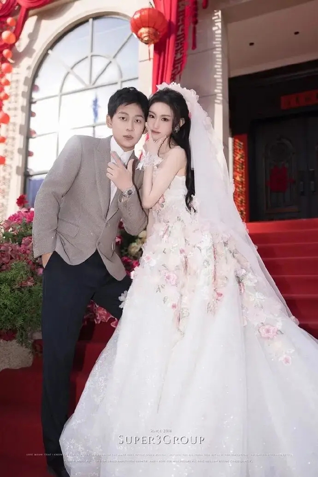 Nữ ca sĩ bị thiếu gia “cắm sừng” sau vài ngày cưới, sắp ly hôn?- Ảnh 4.