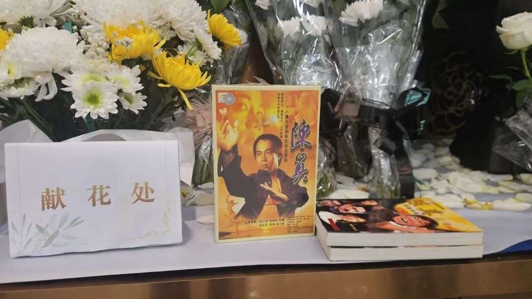 Tang lễ Lương Tiểu Long: Sự tri ân từ người hâm mộ và những kỷ niệm đáng nhớ - Ảnh 6.