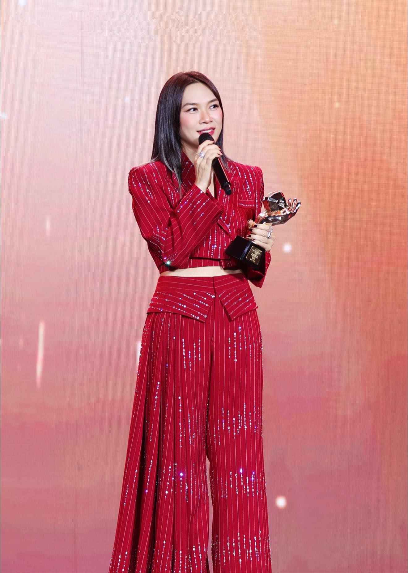 - Ảnh 2. - Ảnh 2.