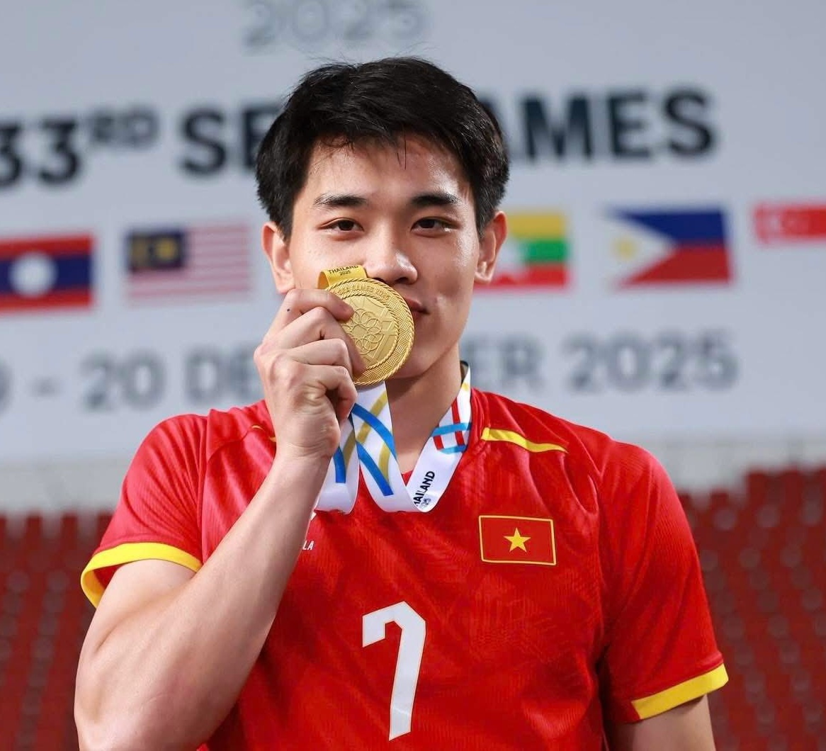 Nam MC nổi tiếng gửi tâm thư hơn 300 từ cho Đình Bắc: "Hãy thật tỉnh táo trước những tiếng vỗ tay!- Ảnh 3.